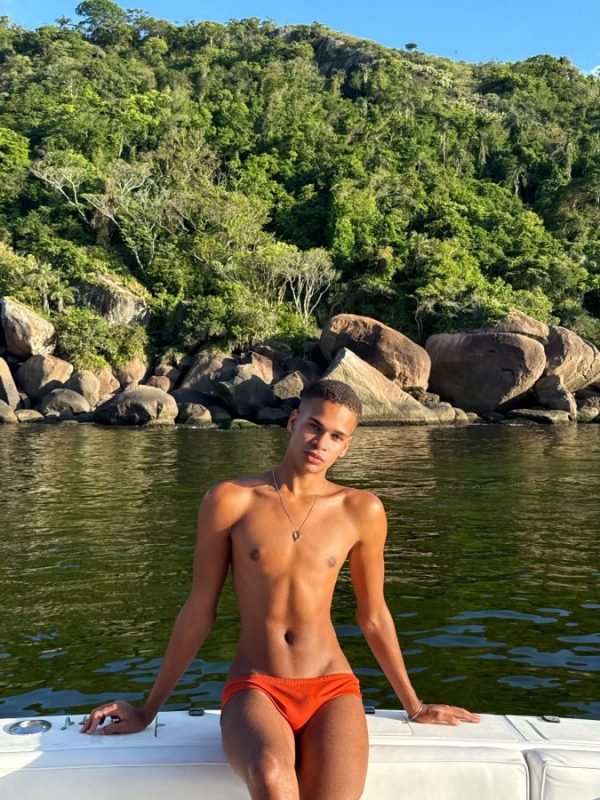 Leon Carioca 6
