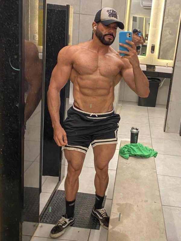 Lucas Barros 26