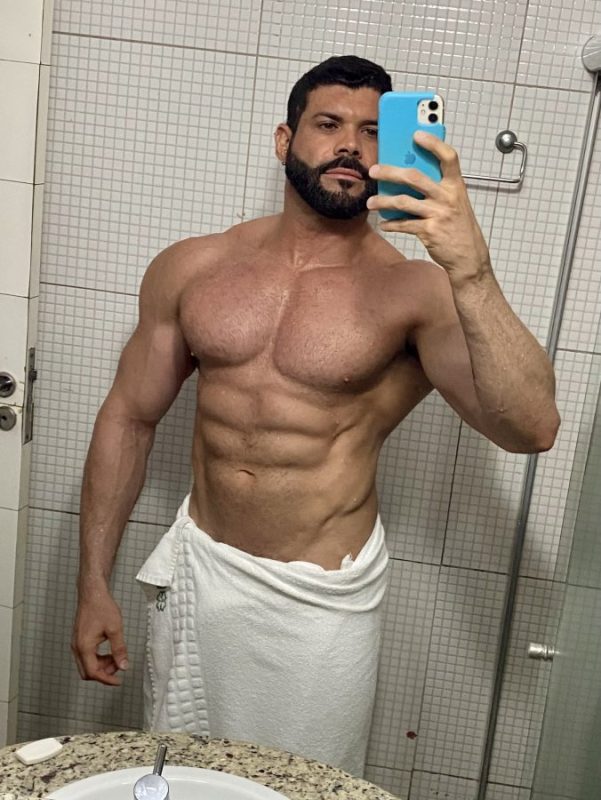 Lucas Barros 9