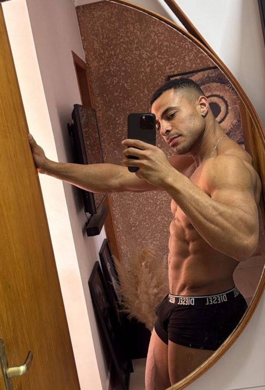 Giovani Gonçalves 14