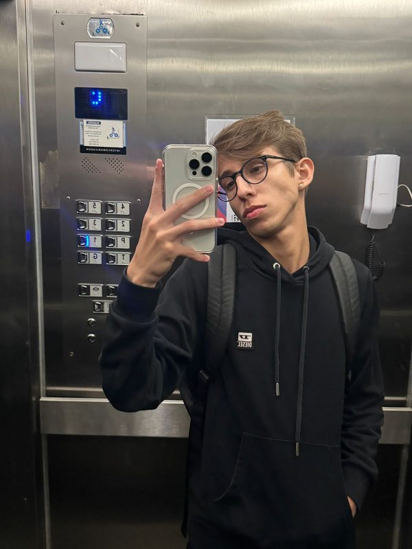 Enzo Novinho