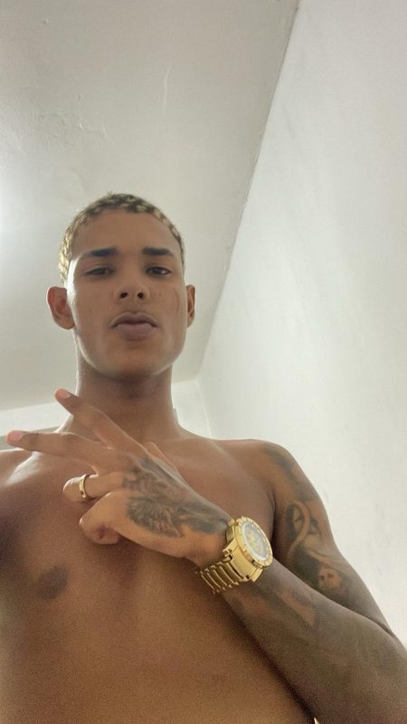Magrinho Tatuado 25