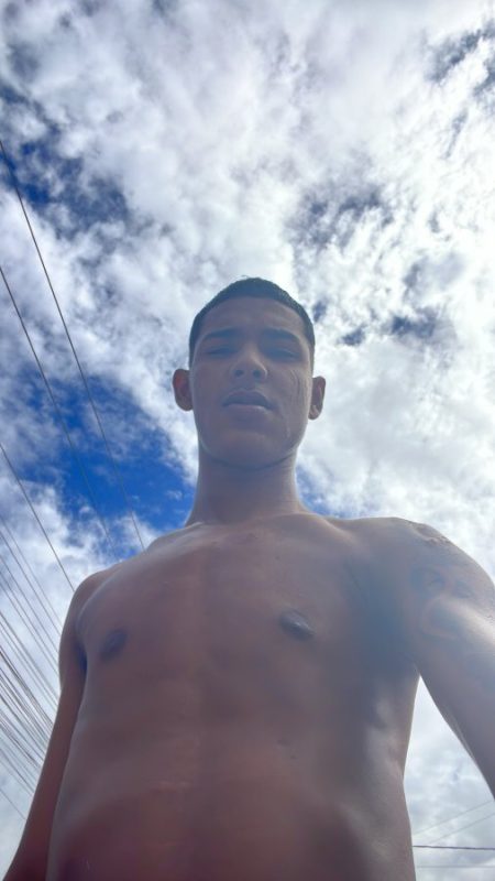 Magrinho Tatuado 10