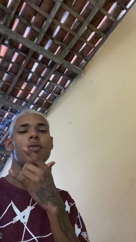 Magrinho Tatuado 20