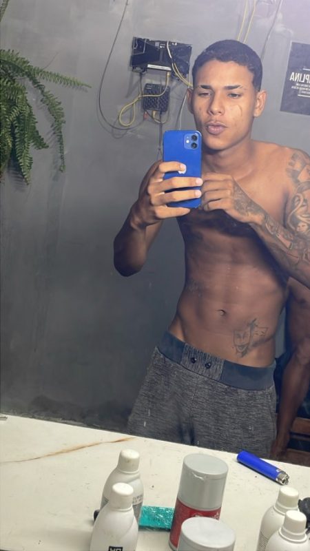 Magrinho Tatuado 8