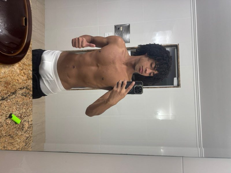Guapo
