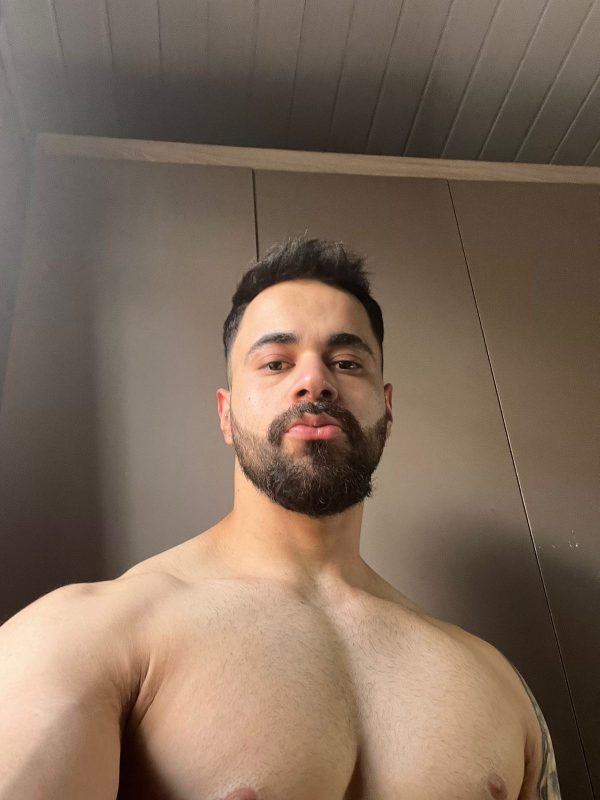 Rafael Mariano 28