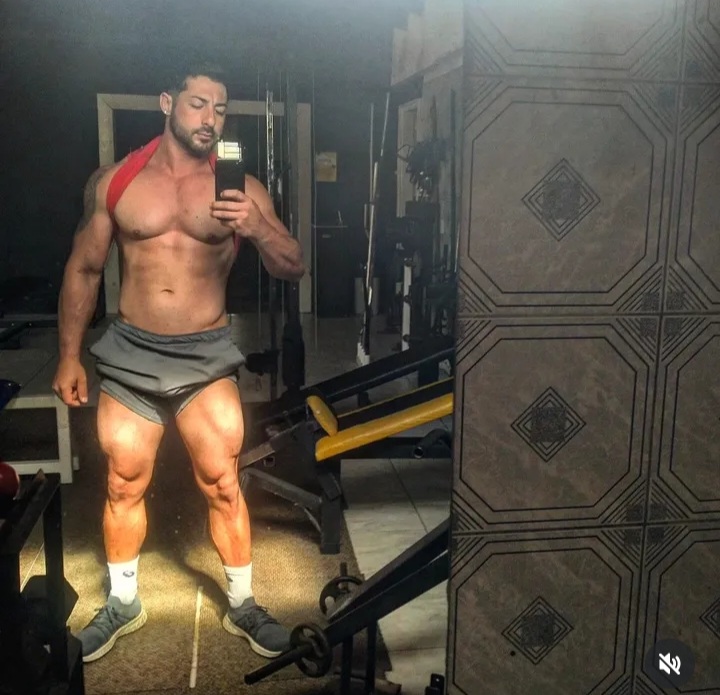 Jonathan 1