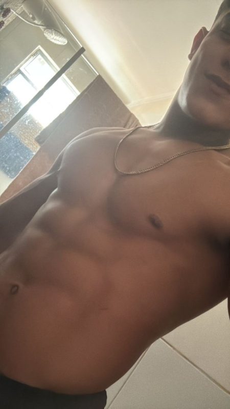 Novinho Macho Ativo 77