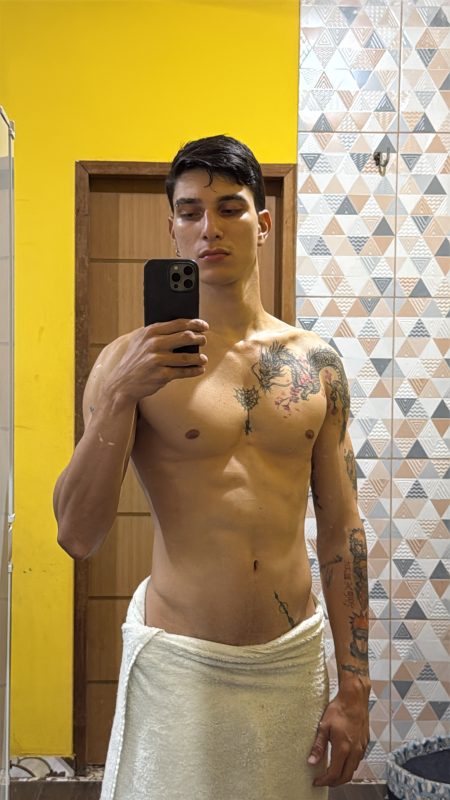 Hugo Leonardo 4