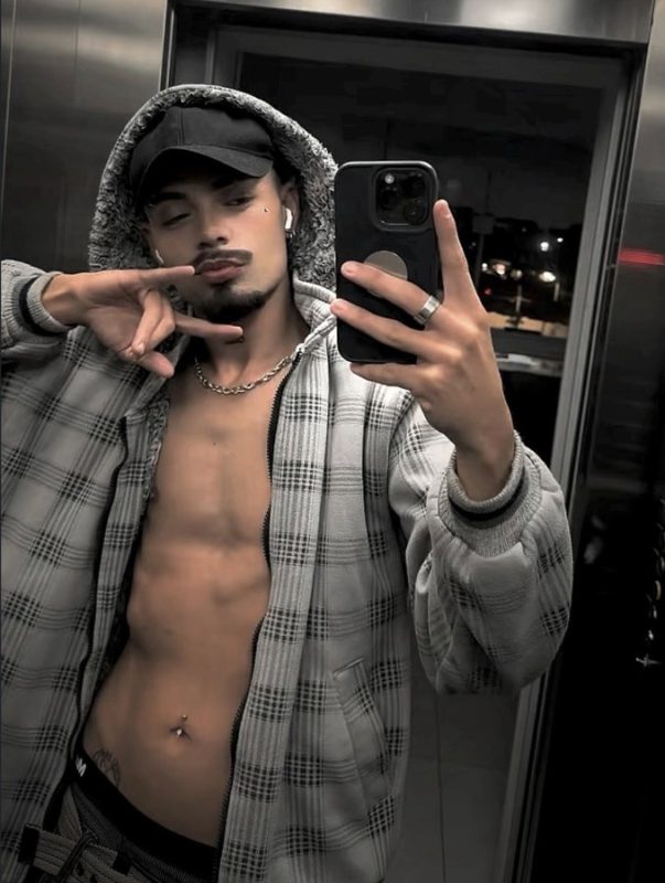 Henrique Dot 12