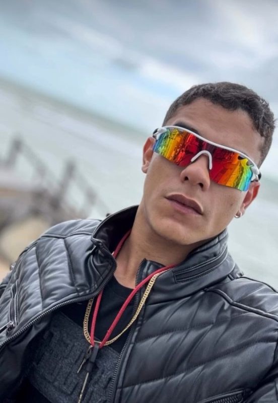 Novinho Macho Ativo 98