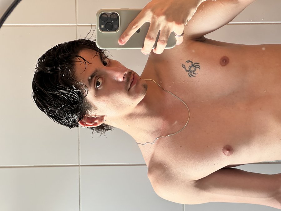 Noah Santos 4
