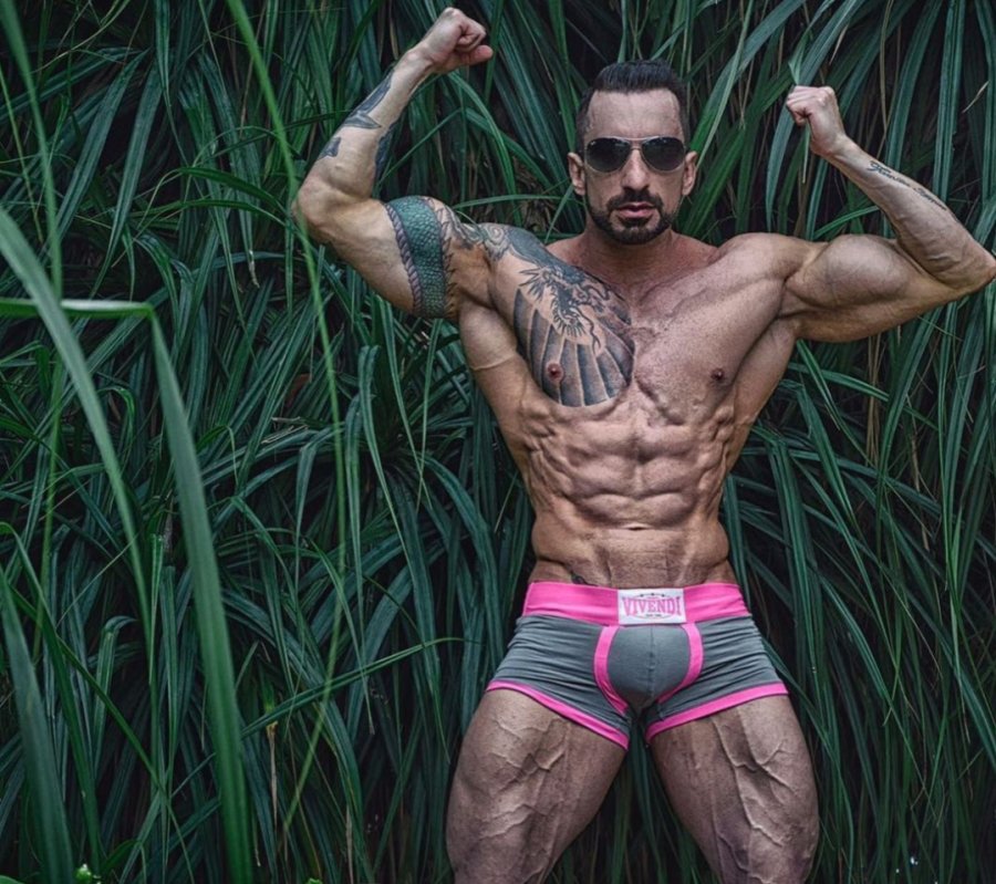 Pietro 13