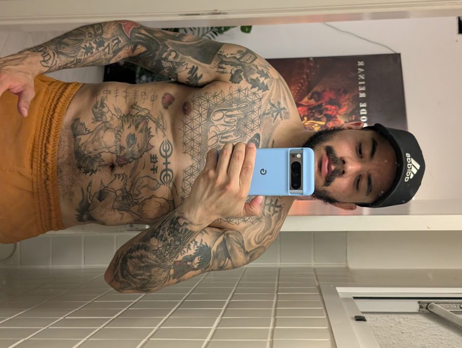 Macho Tatuado Dot