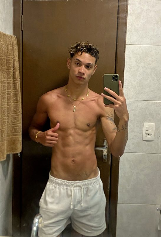 Jhony Battely 4