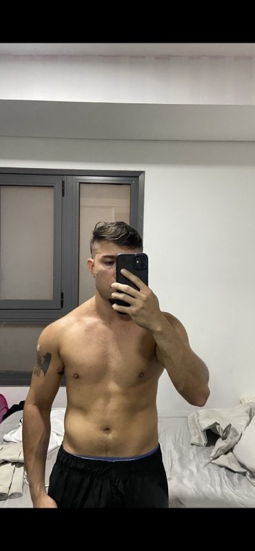 Jonnathan 8