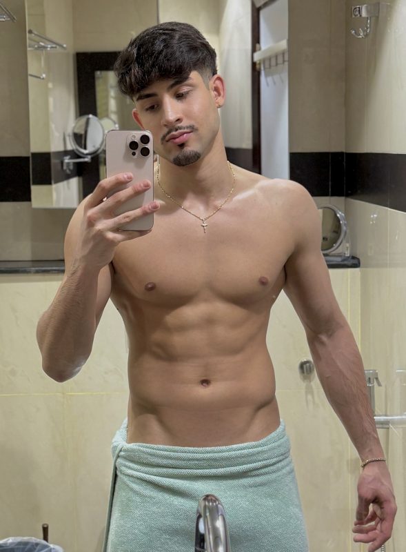 Nicolas 2