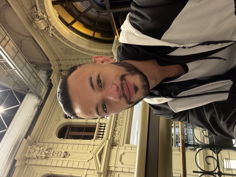 Victor Dotado