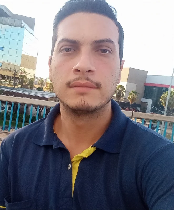 Garoto Parrudo 9