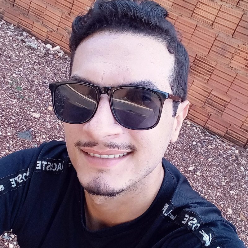 Garoto Parrudo 10