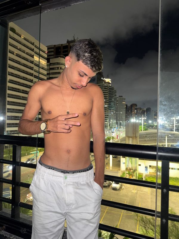 Matheus Santos 19cm 1