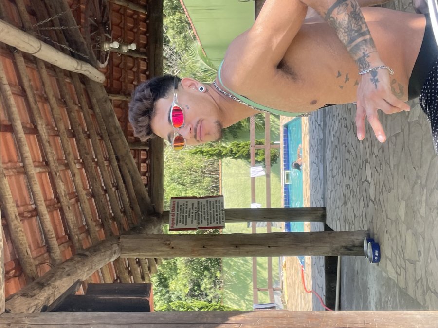 Kian Lux 19