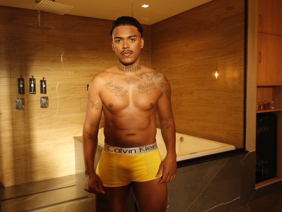 Caio Assis 3