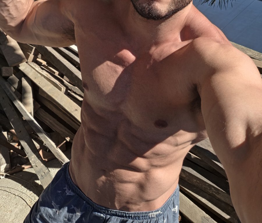 Theo Navarro 27