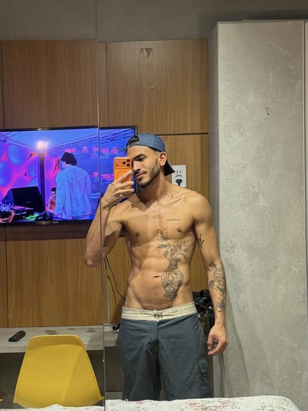 Novinho Di Ferraz 18