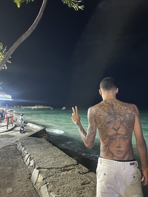 Magrinho Tatuado
